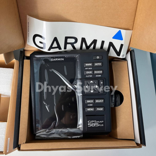 9 Garmin 585 plus tranducer GT20M TM GPS Fishfinder Fullset
